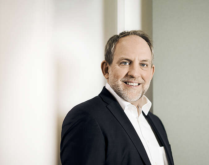 Portrait: Simon Blümcke